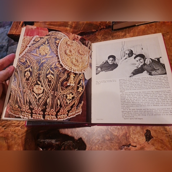 In The Presence of Death Antonio Ordonez by Shay Oag Bullfighting 1st Ed 1968 - Picture 10 of 10